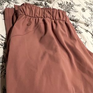 Lululemon dusty rose pants